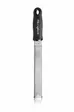 Microplane Premium Classic rivejern med lang smal riveflade og sort håndtag