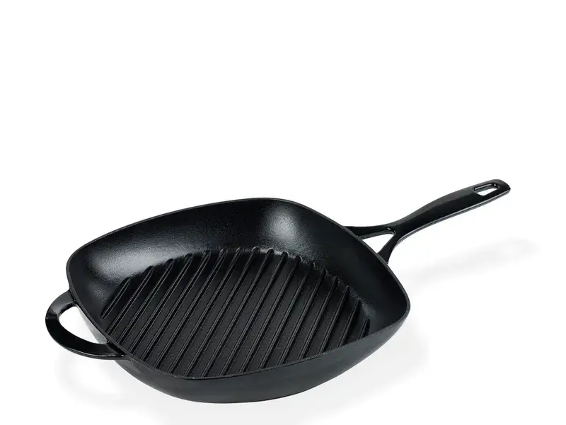HOLM grillpande i sort støbejern med riller i bunden og langt håndtag