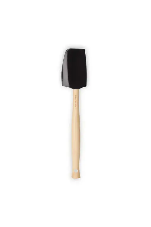 Produktfoto af Le Creuset Craft dejskraber med sort silikonehoved og skaft i lyst træ